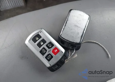 2016 Toyota Sienna Xle 7 Passenger from USA, damaged, VIN 5TDDK3DC0GS141644